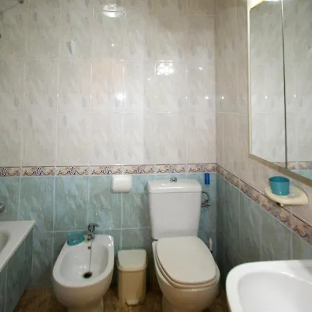 Lovely In Santa Pola With Kitchen